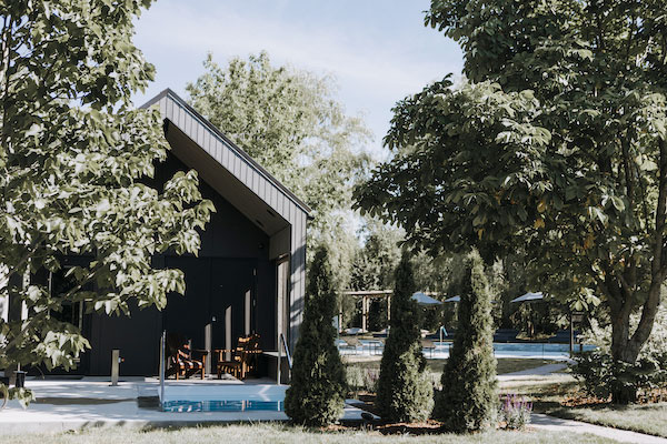 Strøm Spa Mont Saint-Hilaire exterior