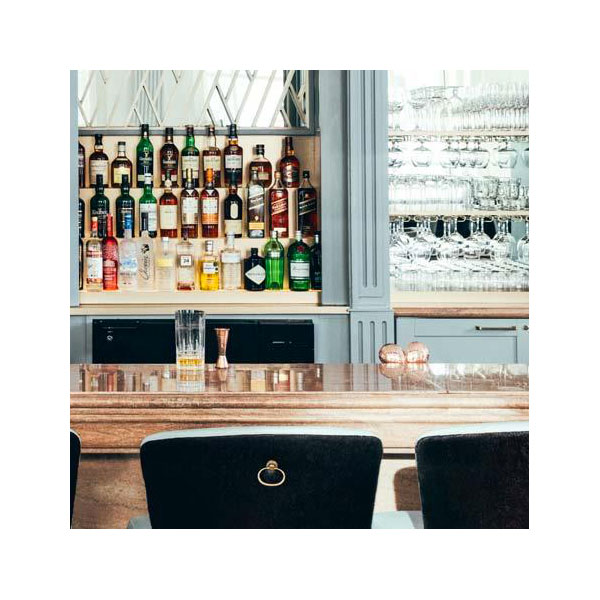 The Bookmark - City Guide -Ottawa - Zoe's Lounge