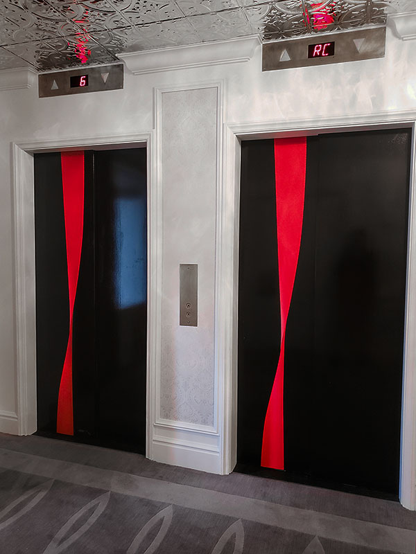 Lounge-Grand-Marnier---Ritz-Carlton-Montréal---Ascenseur