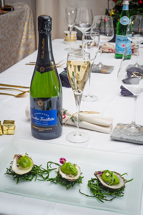 Huîtres, mignonnette, cresson et caviar d’Acadie par Gregory Faye et Champagne Nicolas Feuillatte