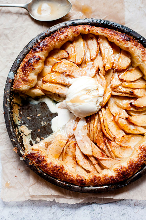 A delicious apple pie will round off this sumptuous meal nicely