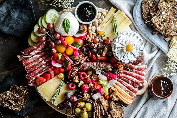 The-Perfect-Thanksgiving-Dinner-for-Gentlemen---Charcuterie-Board