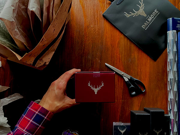 The-Art-of-Gift-Wrapping---Gentologie-and-The-Dalmore---Box