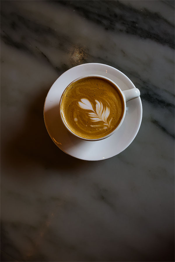 A latte from Bowerbird CaféPhoto : Normand Boulanger | Gentologie