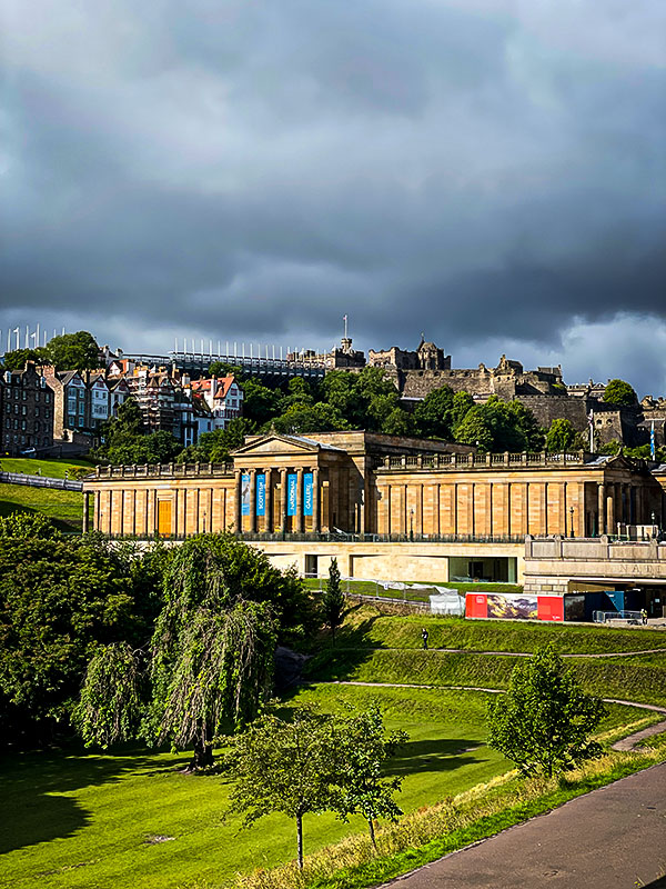 The Kimpton Charlotte Square Hotel is just a short walk from the Scottish National Gallery and Edinburgh Castle.Photo: Normand Boulanger | Gentologie