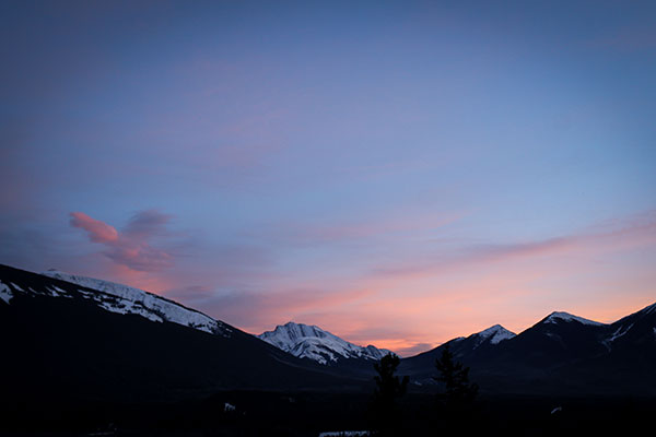 Mount Fischer seen from the hotel trailPhoto: Normand Boulanger | Gentologie