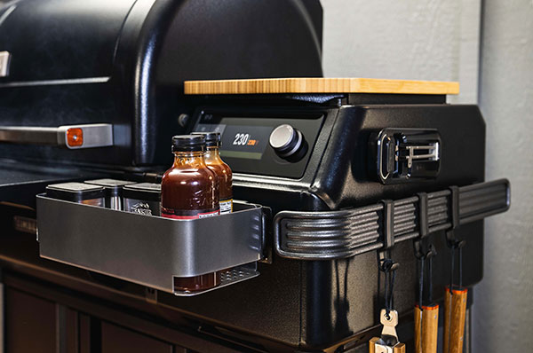 The perfect spot for your favourite saucesPhoto: Traeger Grills