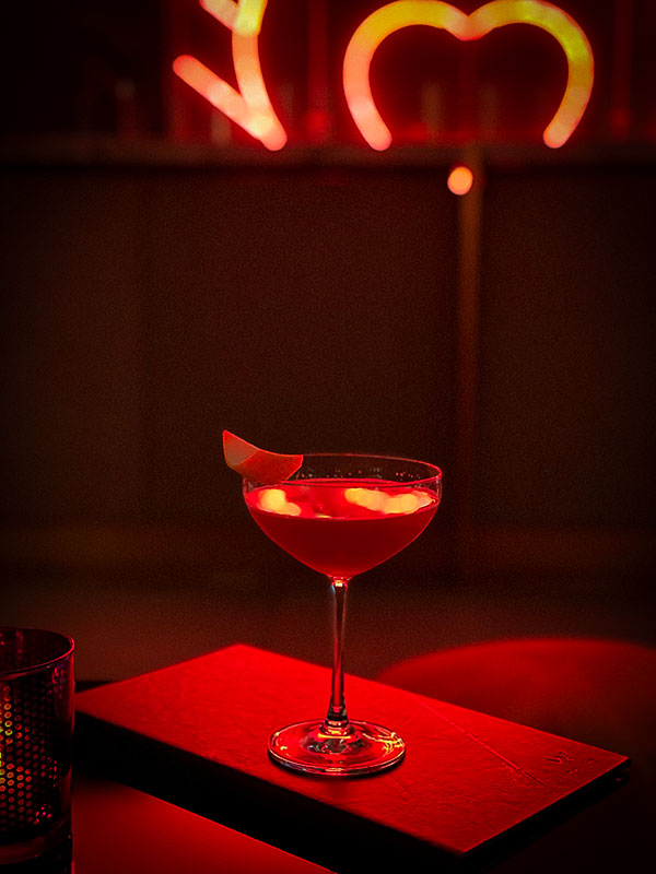 A cocktail from the Living Lounge of W Montréal