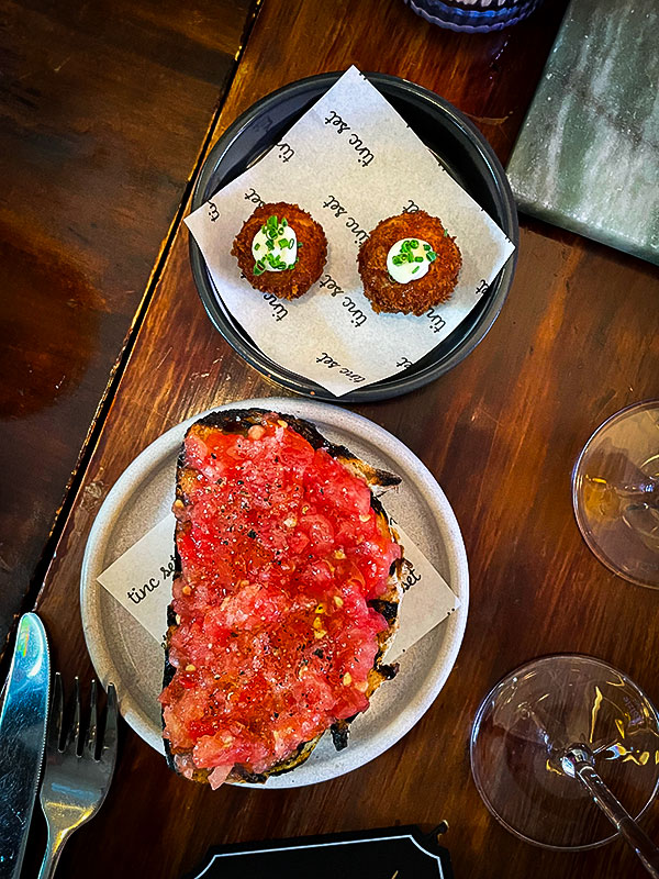 Croquettes and Pan amb tomaquet at Alma Restaurant