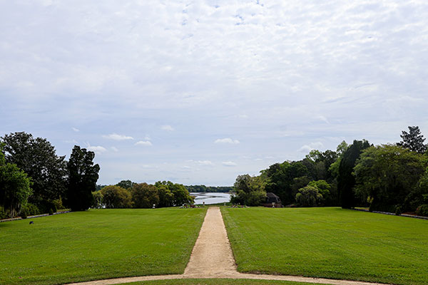 Les esclaves arrivaient par le Fleuve Ashley situé derrière la Maison des Middleton à Middleton PlaceCharleston, Caroline du Sud, États-Unis