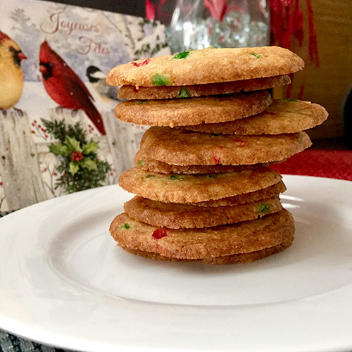 Une pile de biscuits frigidaire