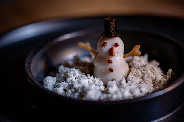 Un plat en forme de bonhomme de neige à la Tanière3