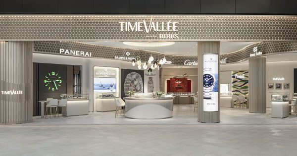 TimeVallée par Maison Birks au Royalmount de Montréal