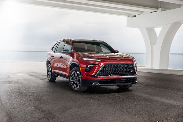 2025 Montréal Auto Show - Buick Enclave Sport Touring