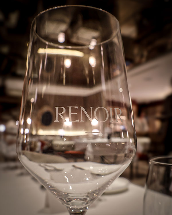 Le nouveau logo du restaurant RENOIR