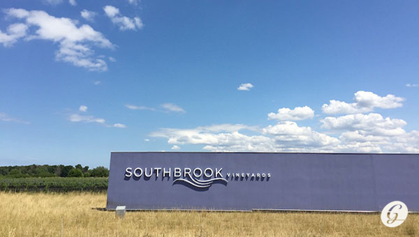 L'entrée à Southbrook Vineyards - vignobles et distilleries de la Péninsule du Niagara