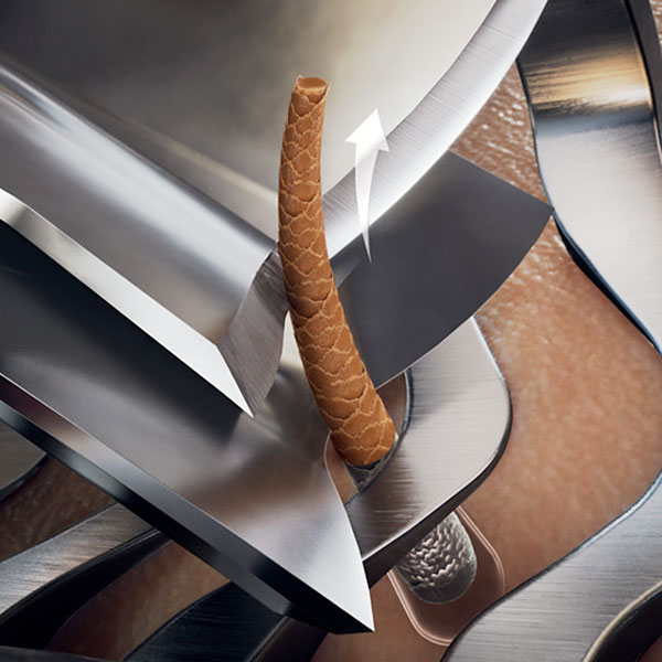 Lift & Cut system of the Philips i9000 Prestige Ultra Razor in detail