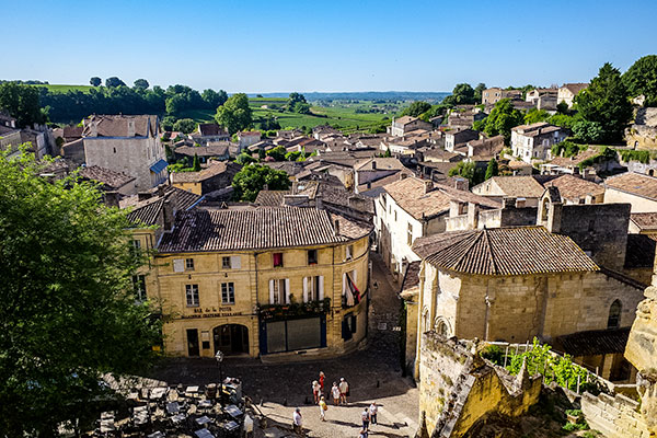 Croisière vinicole dans les grandes régions de France avec CroisiEurope - La commune de Saint-Émilion et ses vignobles