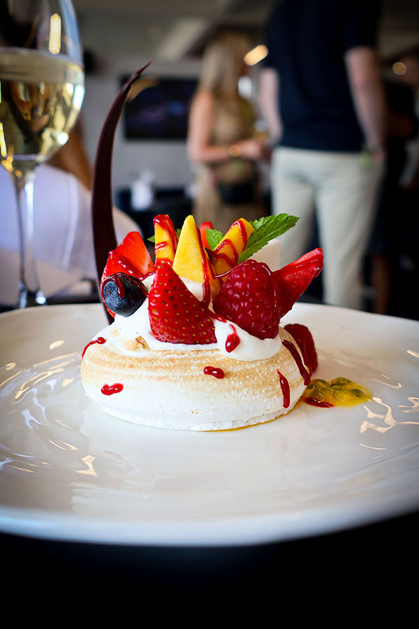 F1 Paddock Club BWT Alpine F1 avec MSC Cruises au Grand Prix du Canada - Une superbe Pavlova nous attendait pour le dessert