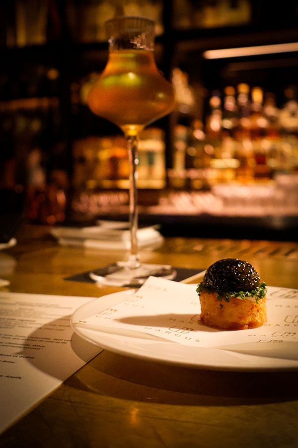 Nouvelle expérience cocktail au Bar de Nuit du Marcus - Daybreak et latke de caviar