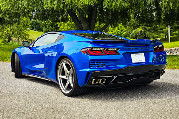 Chevrolet Corvette E-Ray 2025 - Vue arrière