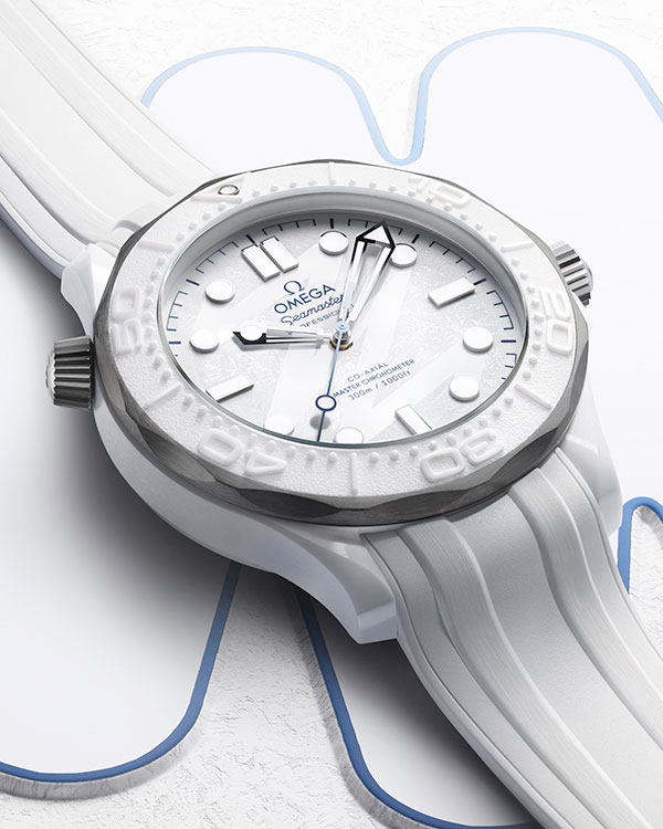 Vue détaillée du cadran de la OMEGA Seamaster Diver 300M Milan Cortina