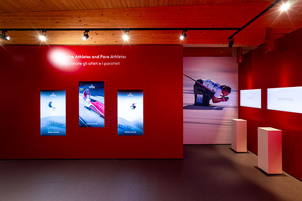 Les athlètes dans le Pavillon OMEGA