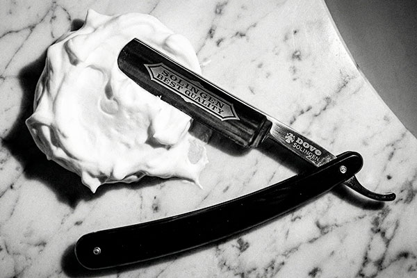Dovo Straight Razor 