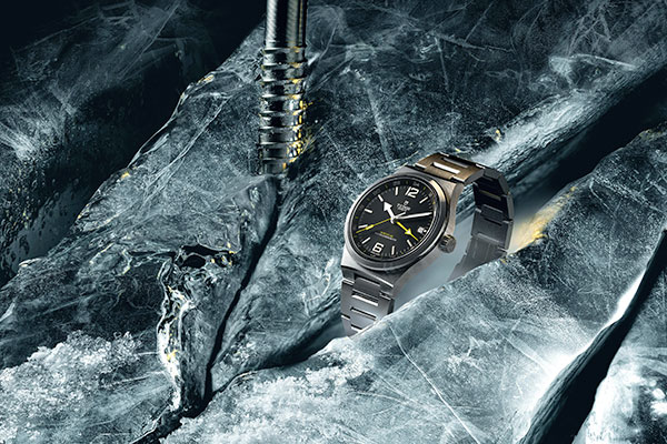 La montre TUDOR Northflag vue de côté